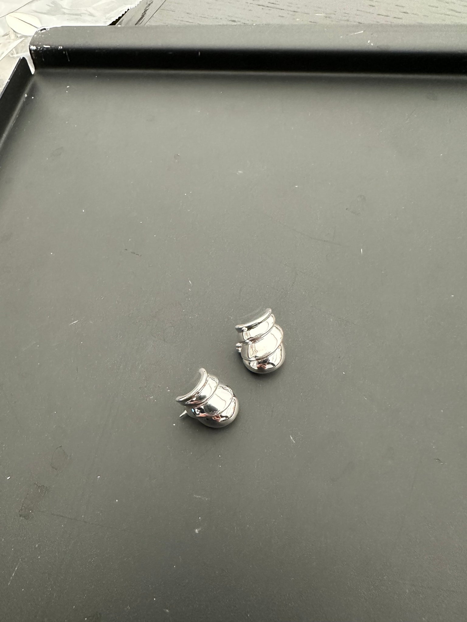 E4 (25-27Nov $468, 之後批發價$498）