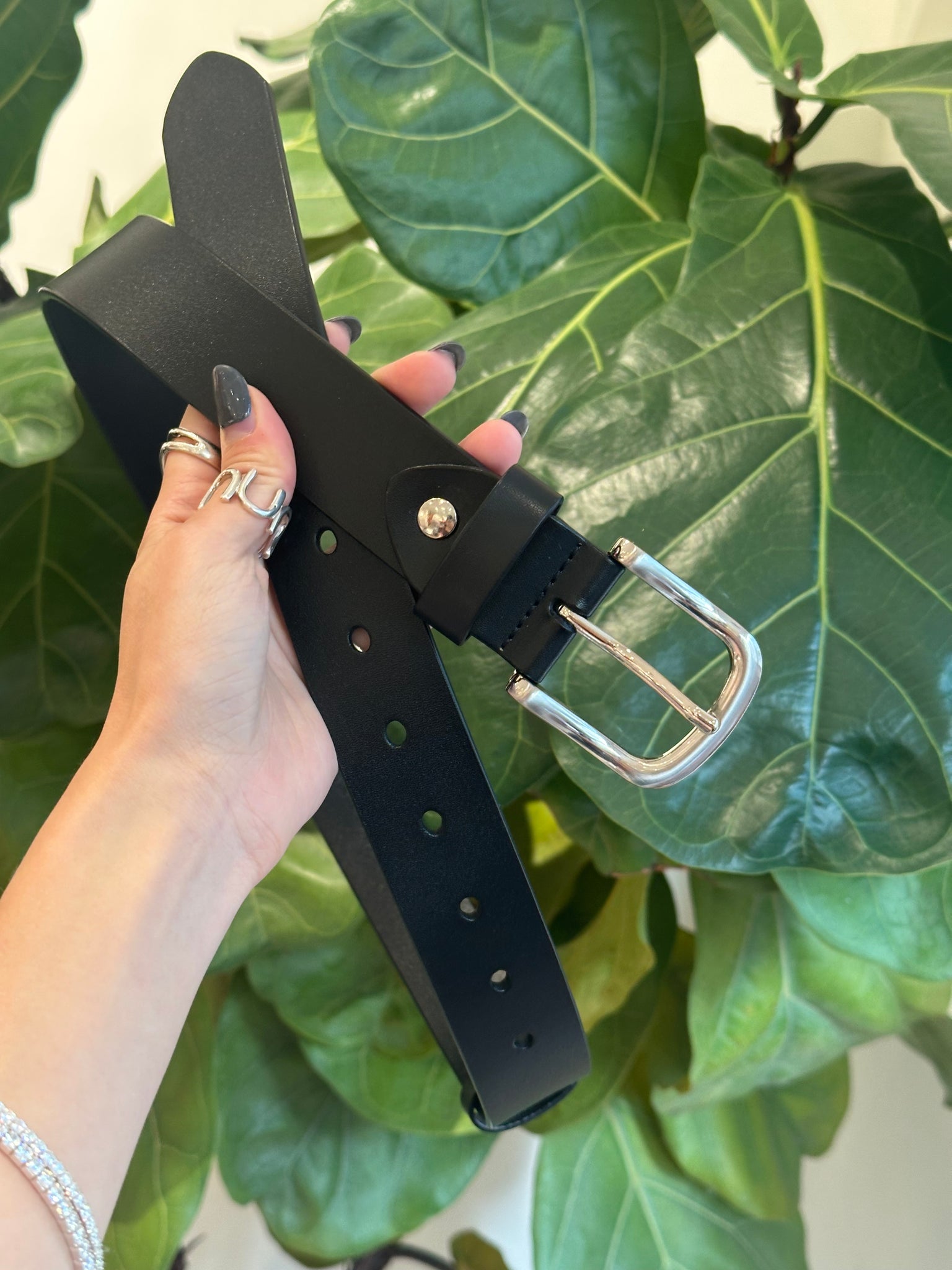 Thick Leather Belt (5-8Nov $198, 之後批發價$298）