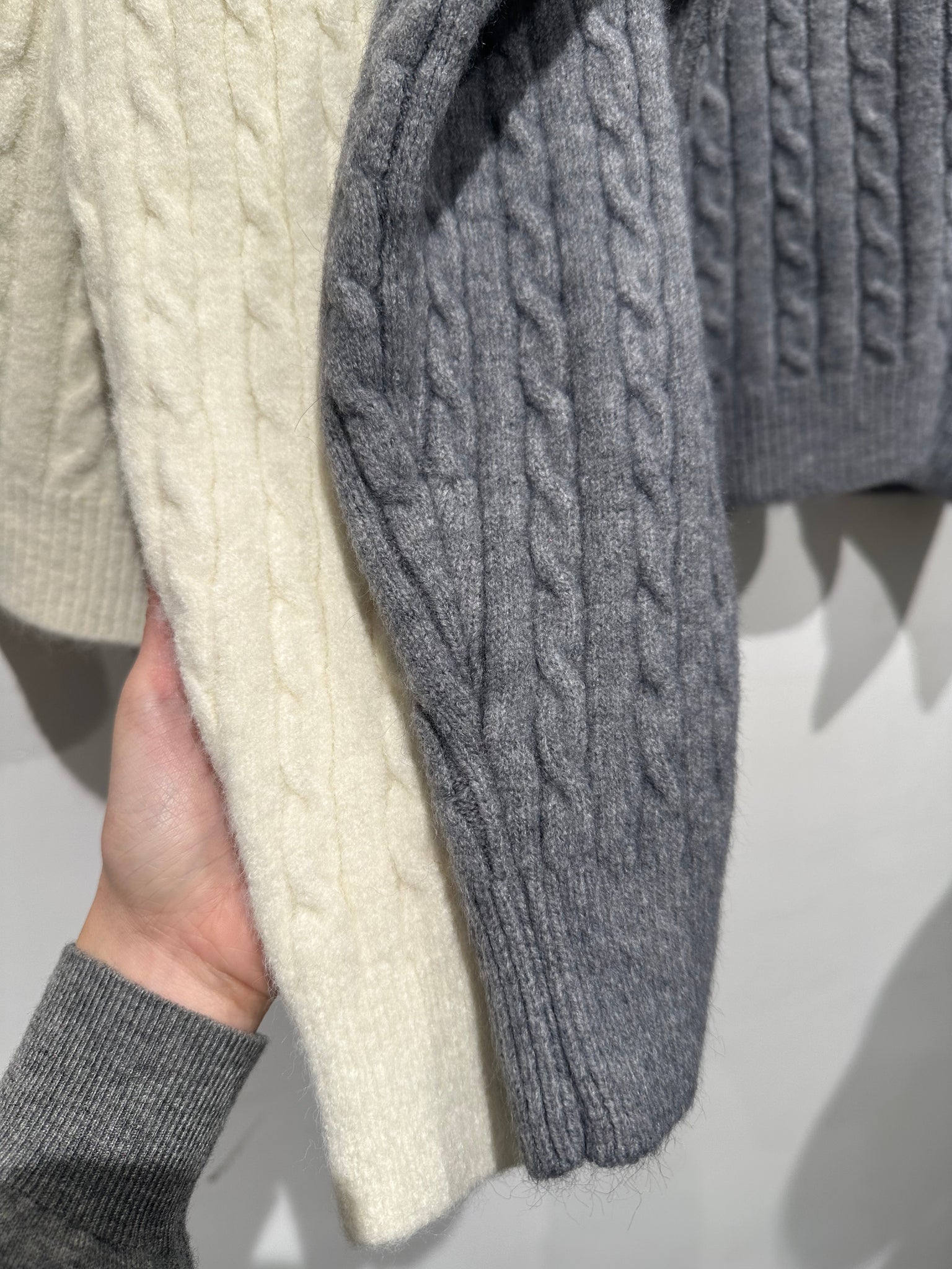 Quarter Zip Cable Knit Jacket (22-24Jan $398, 之後批發價$498）