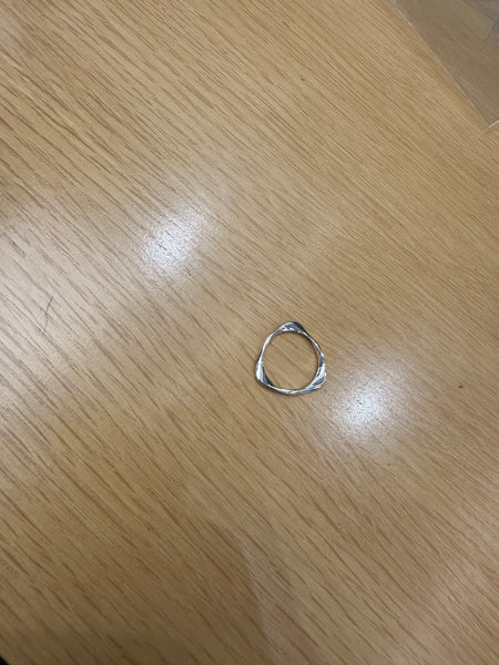 R8 (2-4Mar $248, 之後批發價$268）