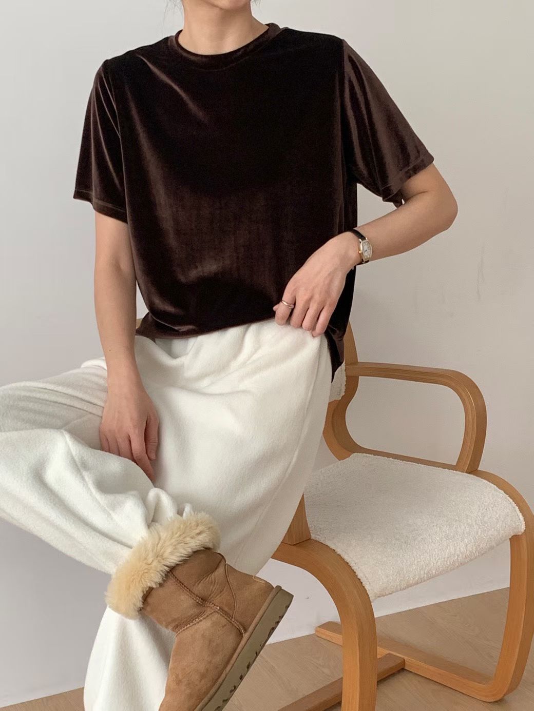 Classy Velvet Tee (加購$198)