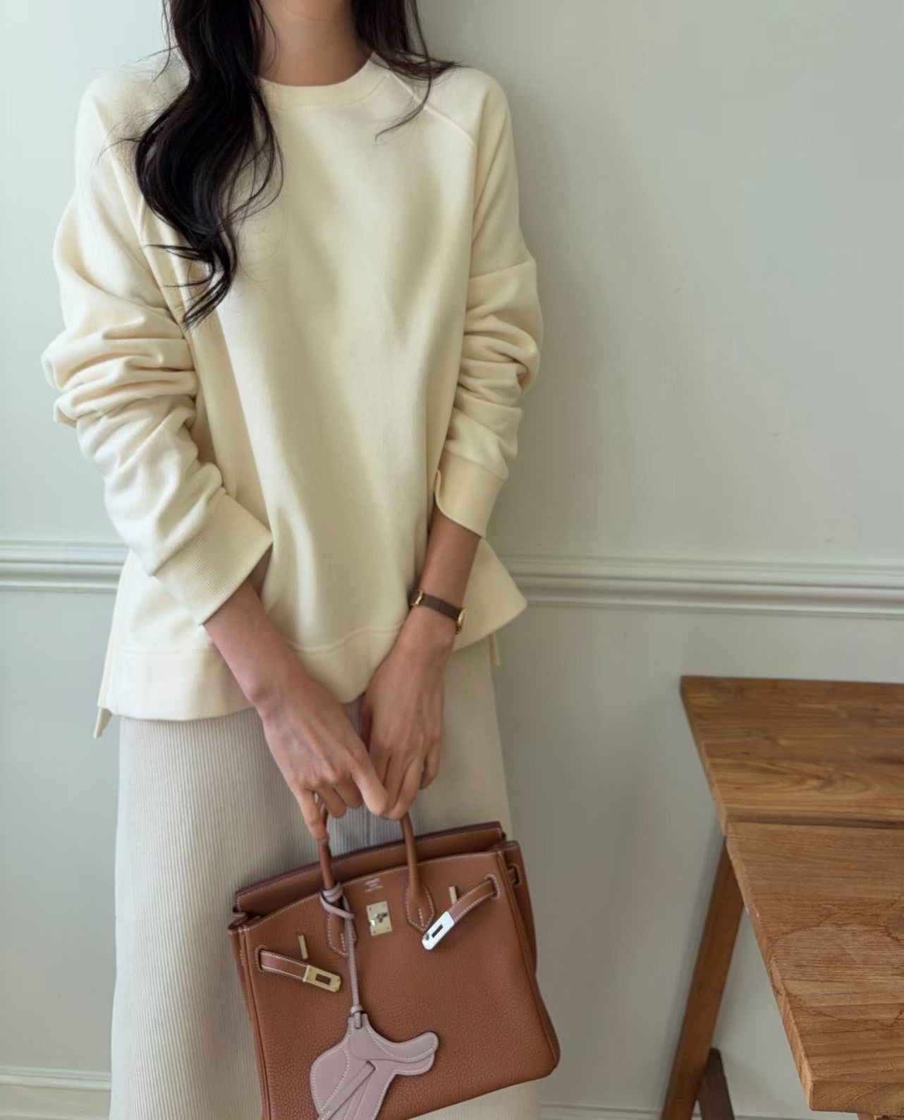 Side V Sweater (15-18Jan $298, 之後批發價$368）