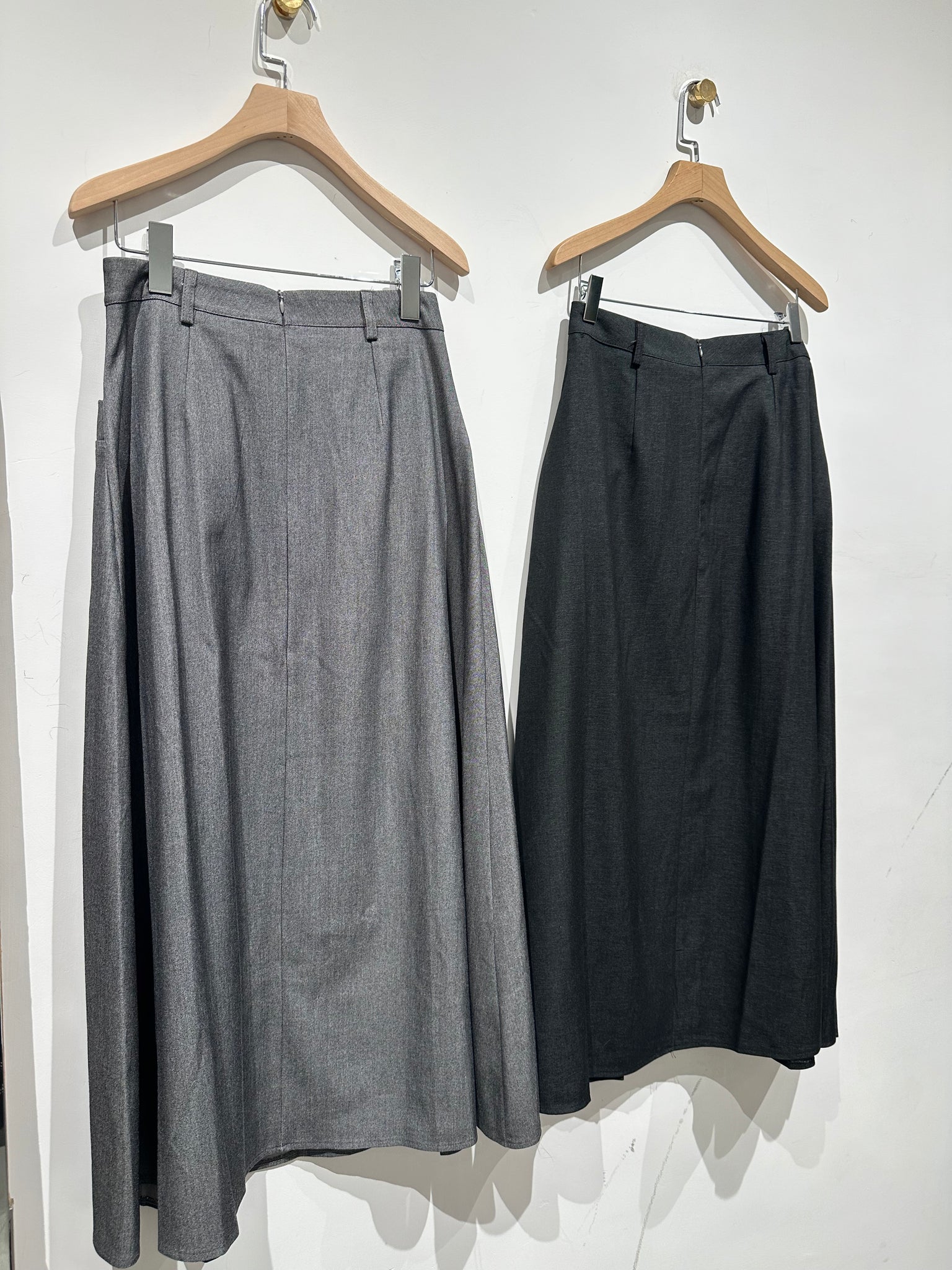 Stylish Two Pocket Fold Skirt