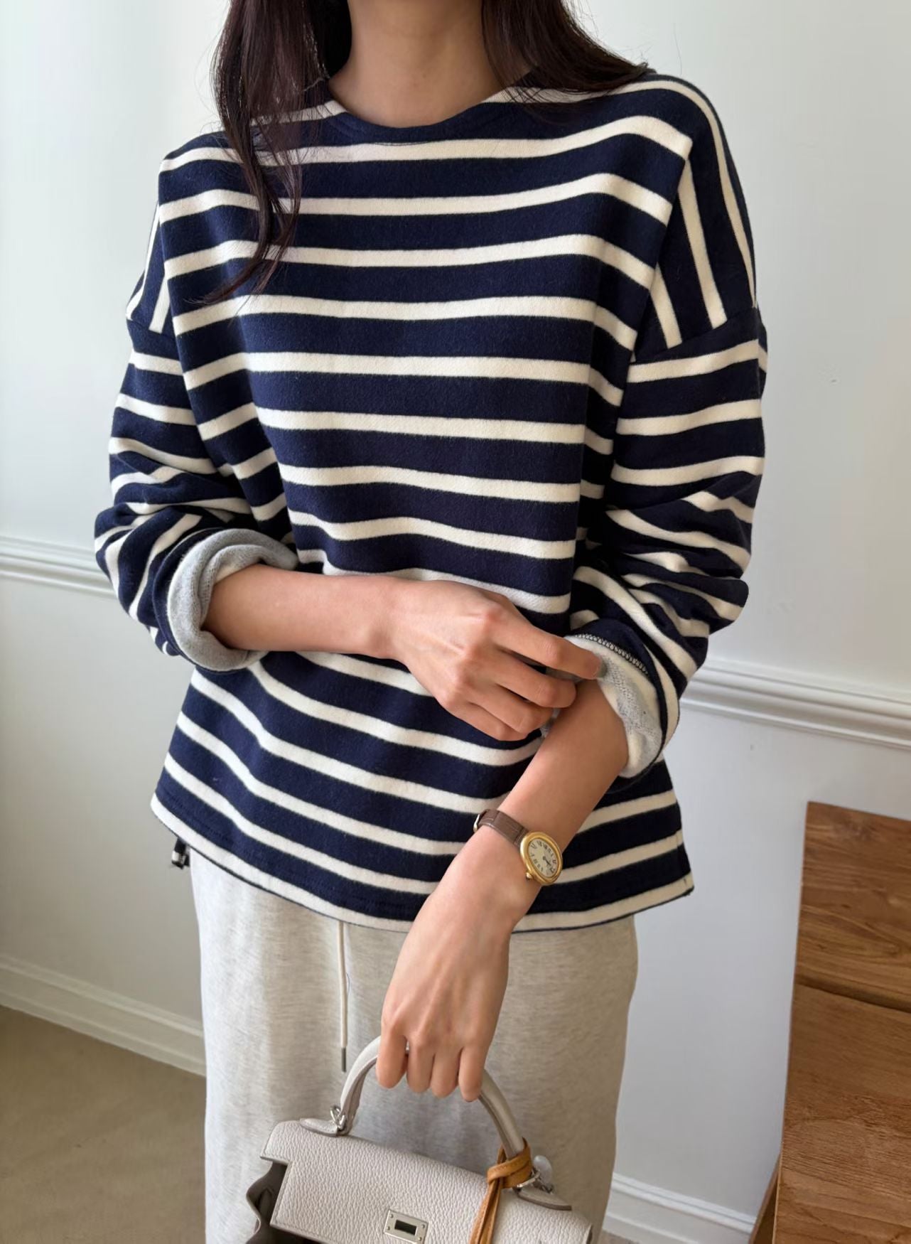 Stripe Slit Sweater (15-18Jan $368, 之後批發價$398）