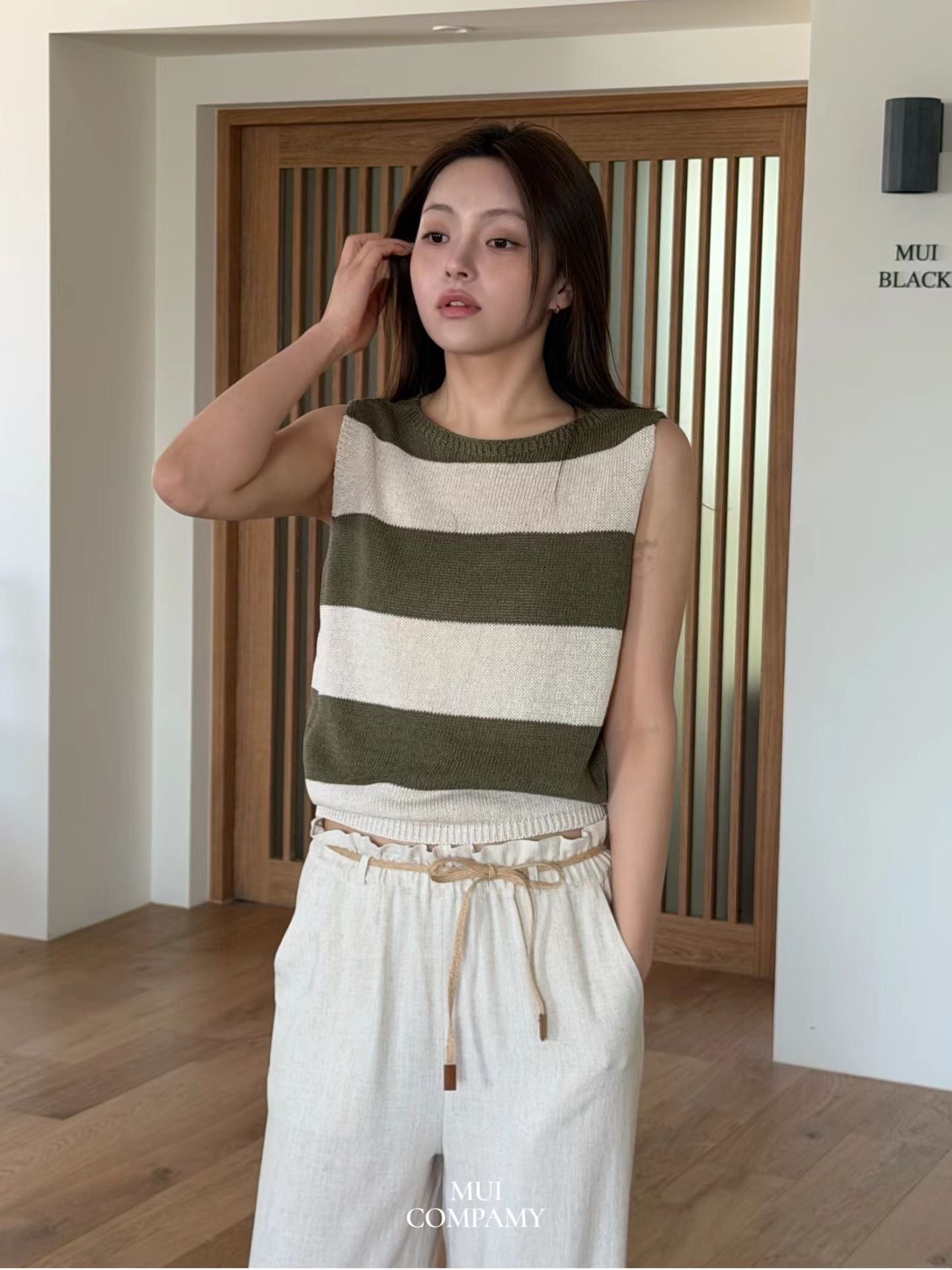 French Style Thick Stripe Knit Vest (30Apr-2May $398, 之後批發價$468）