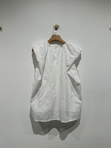 Embroidered Puff Sleeve Vest  (28-30May 超抵價$398, 之後批發價$448)
