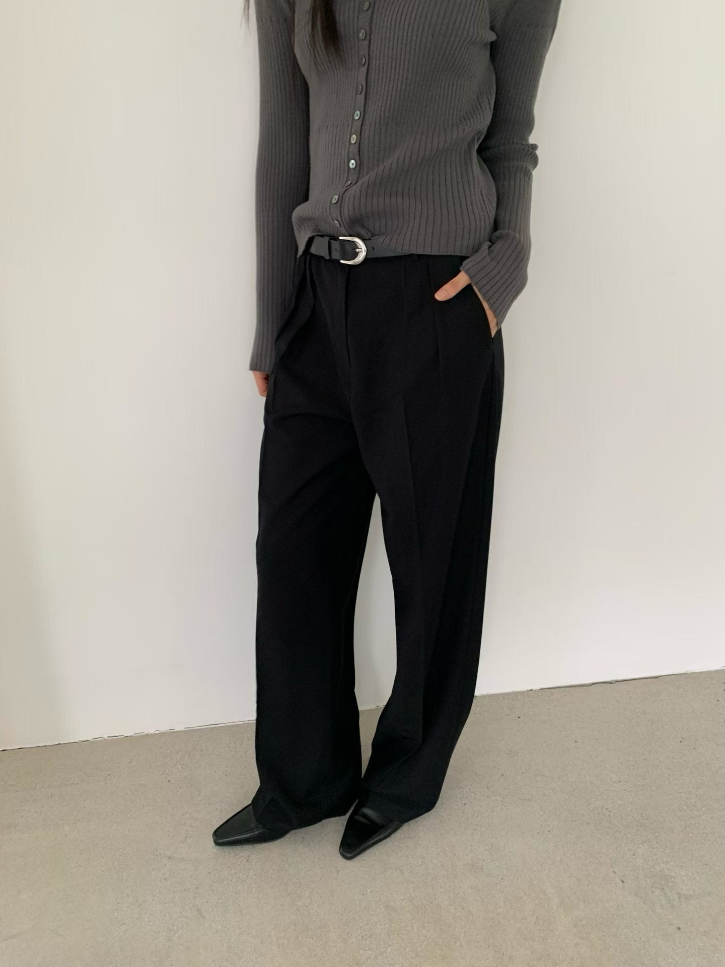 Asymmetric Back Pocket Tailor Pants (9-11Sep超抵價$468, 之後批發價$498)