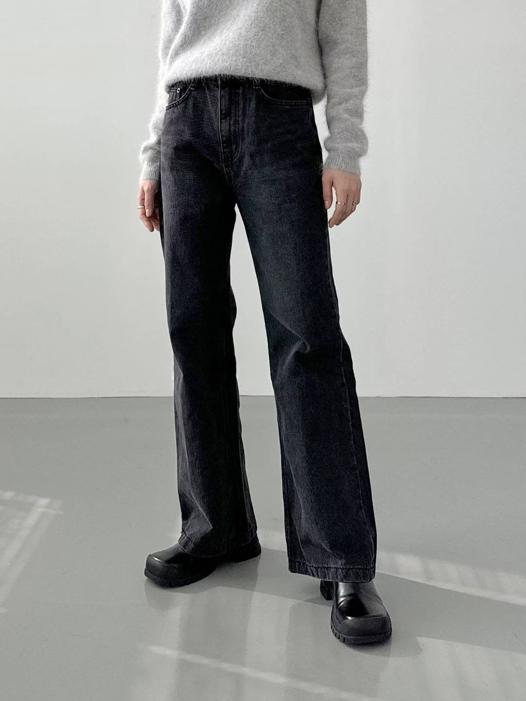 Daily Washed Flare Jeans