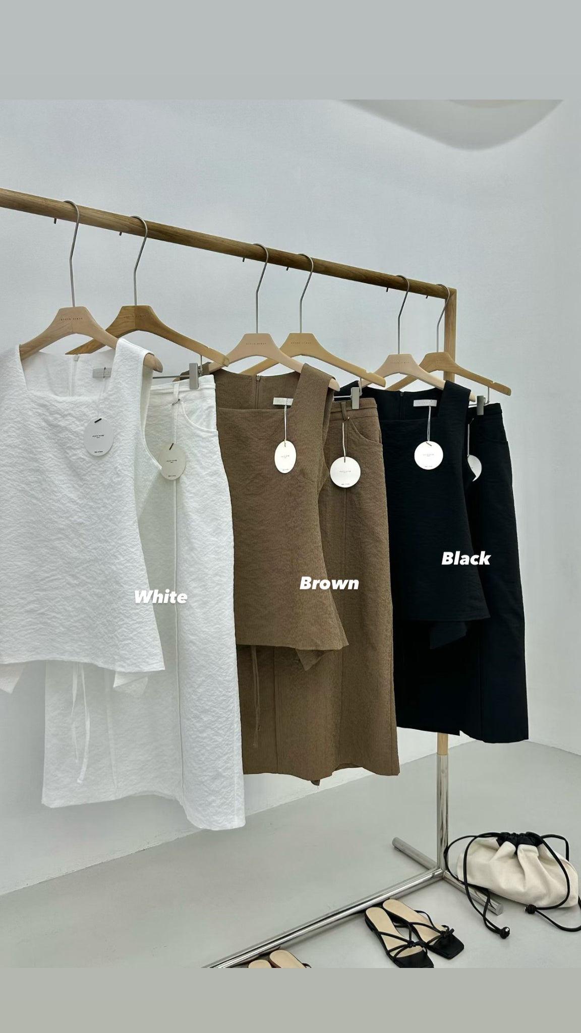 Cool Fabric Vest & Skirt Set (18-20Jun 超抵價$678, 之後批發價$728)