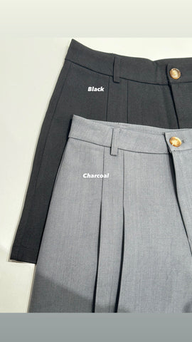 Folded Shorts  (2-5Jul 超抵價$298, 之後批發價$398)