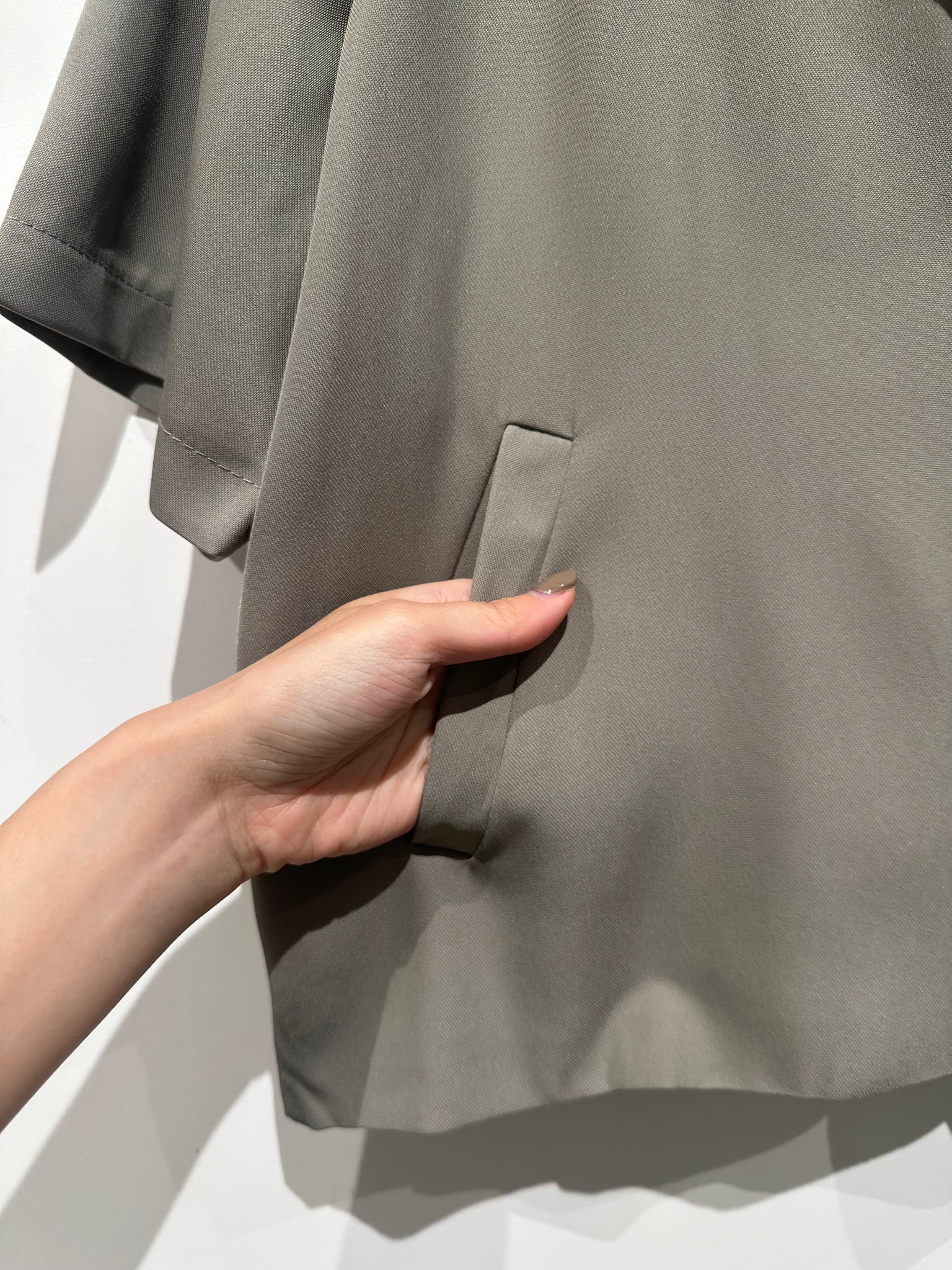 Short Sleeve Blazer (2-5Jul 超抵價$298, 之後批發價$398)