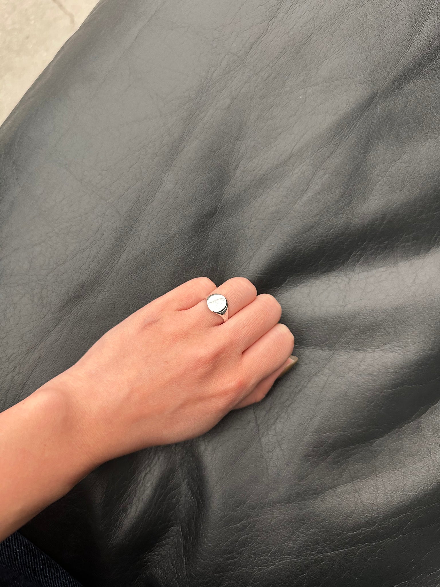 R13 (25-27Nov $198, 之後批發價$228）