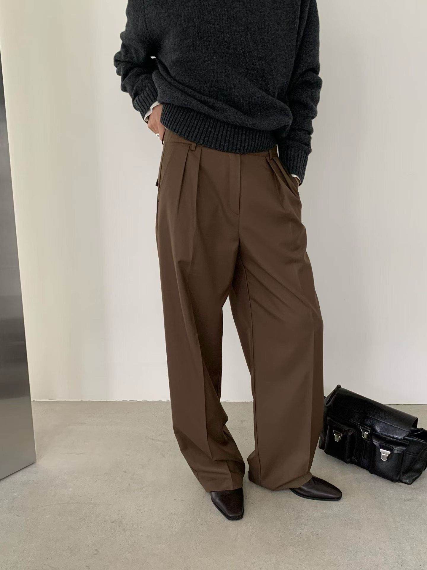 Asymmetric Back Pocket Tailor Pants (9-11Sep超抵價$468, 之後批發價$498)