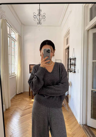 Premium V Neck Knit Top