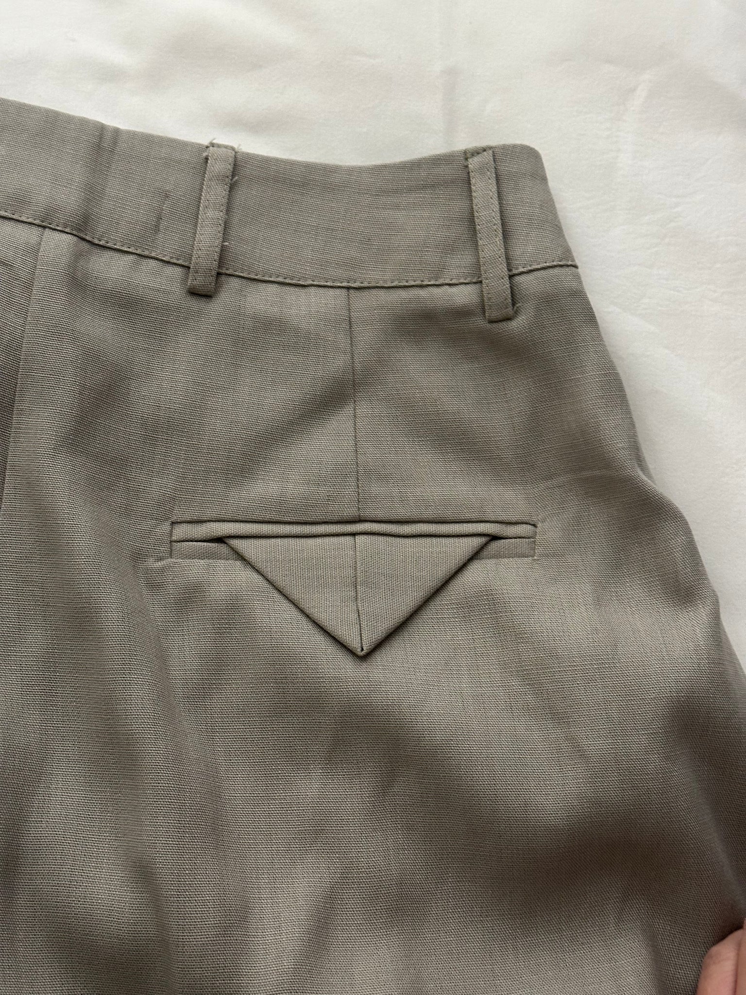 Linen Mixed Barrel Pants