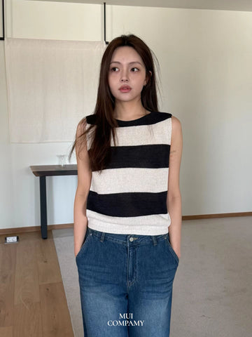 French Style Thick Stripe Knit Vest (30Apr-2May $398, 之後批發價$468）