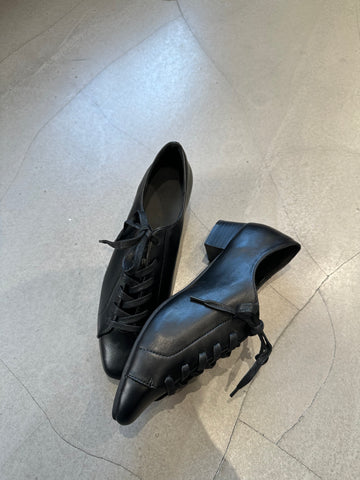Lamb Leather Lace Up Pointed Shoes (15-18Oct $468, 之後批發價$498）