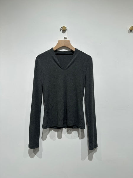 Deep V Top