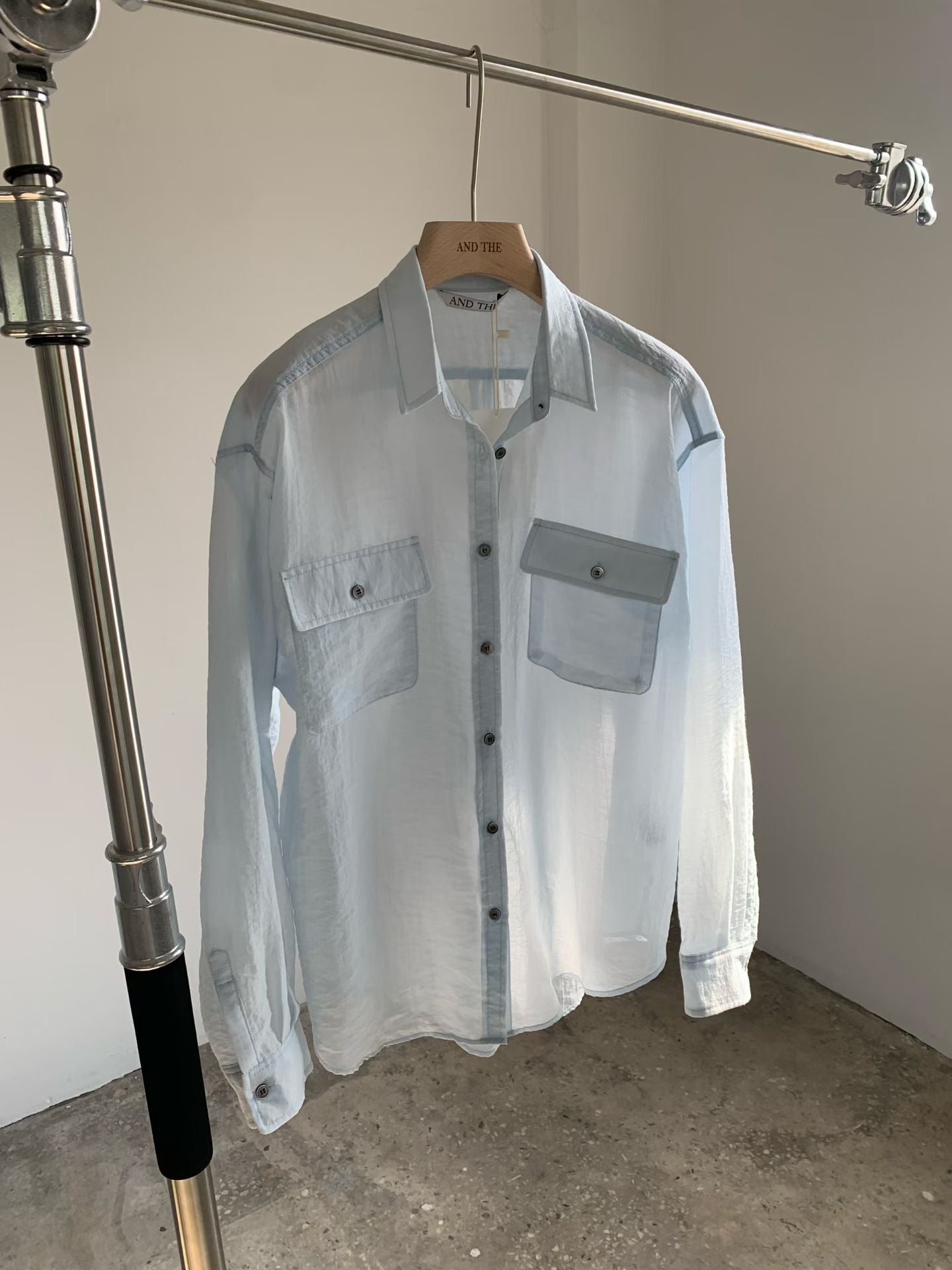 Baby Blue Thin Shirt (31Jul-2Aug 超抵價$598, 之後批發價$668)