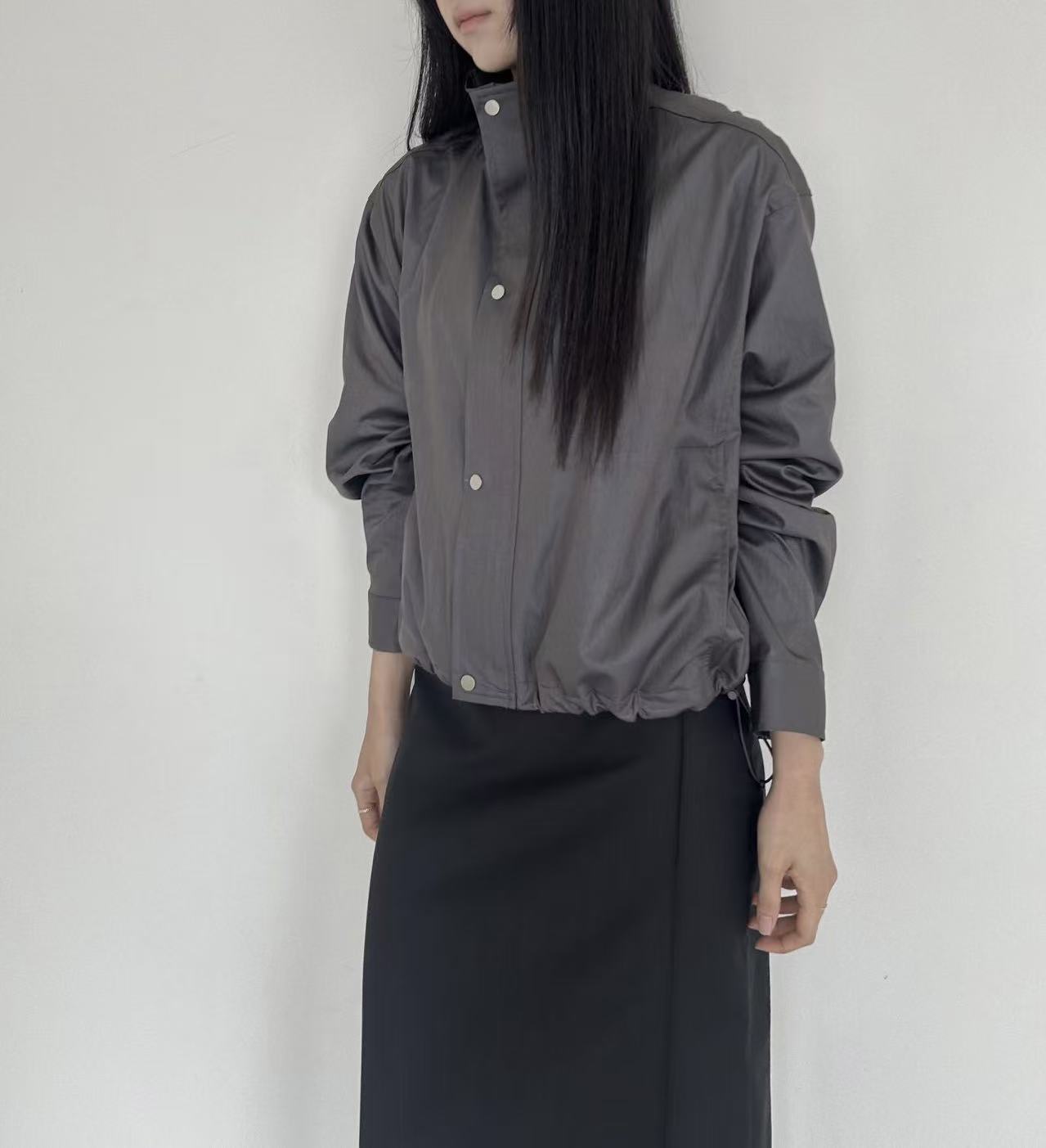 O1 Thin Jacket  (22-24Sep $648, 之後批發價$668）