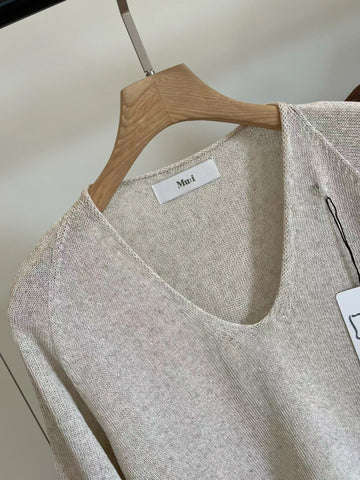 Wholegarment V Neck Knit Top