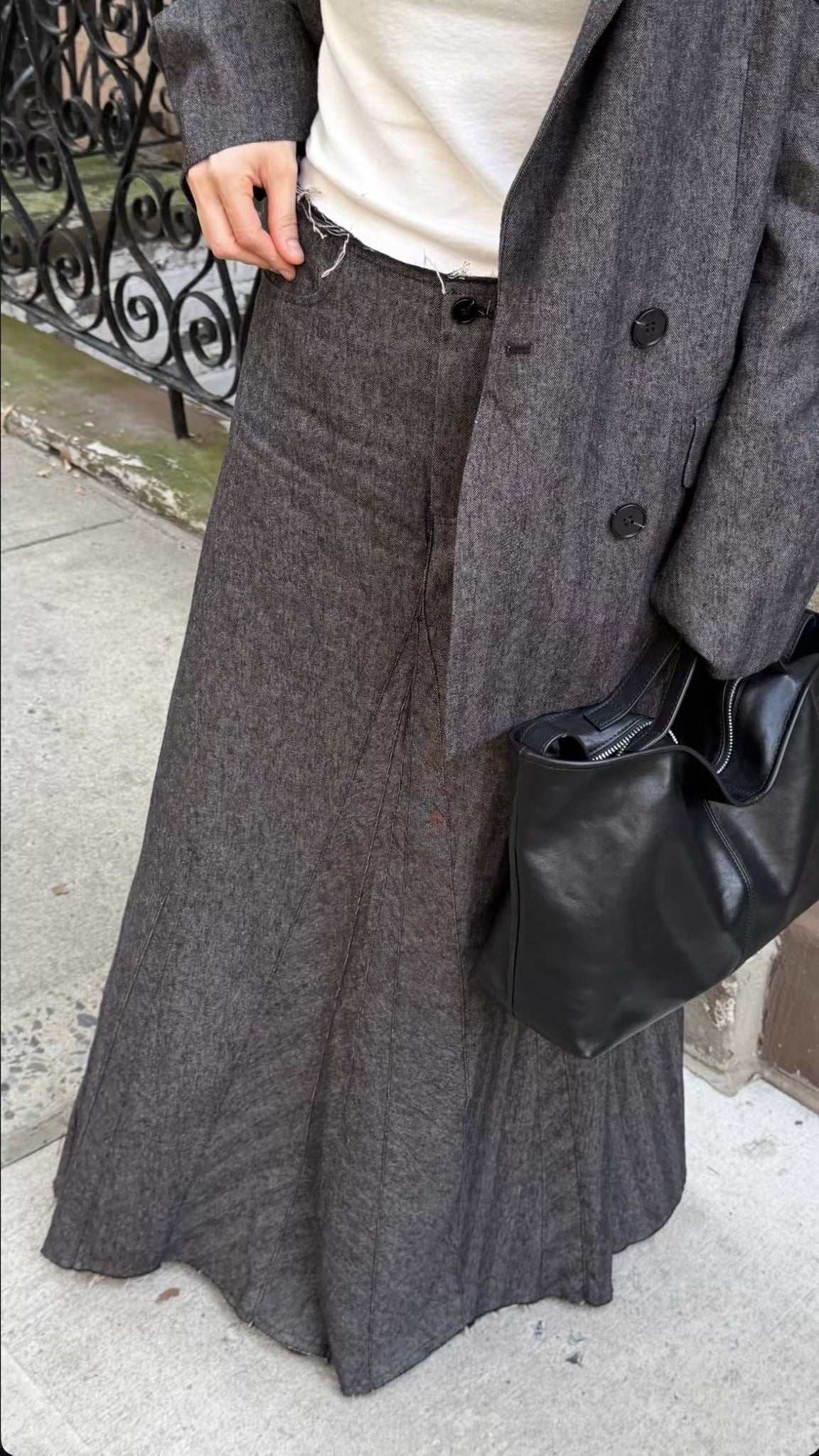 Raw Hem Long Skirt (2-4Sep 超抵價$498, 之後批發價$598)