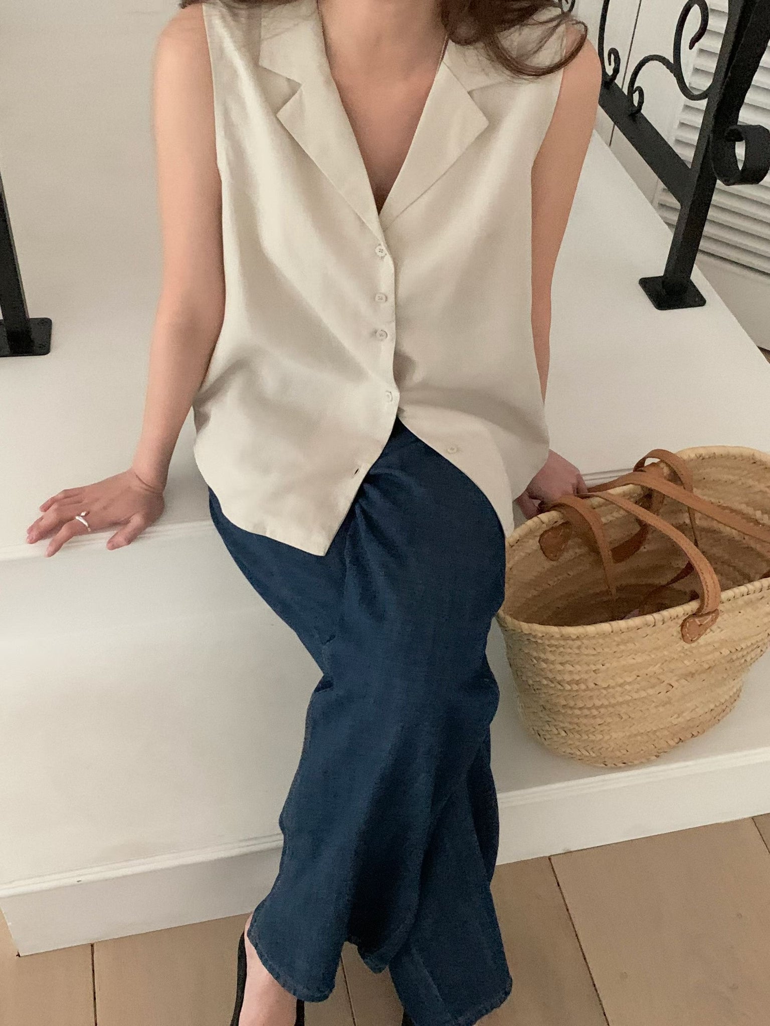 Back Folded Linen Cotton Vest (31Jul-2Aug 超抵價$298, 之後批發價$348)