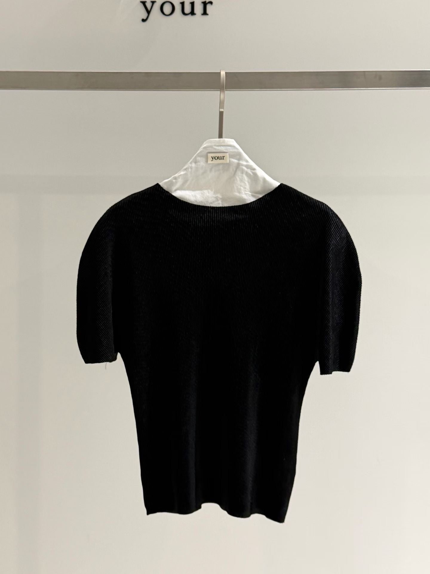 Velvet Ribbed Top (10-12Sep超抵價$268, 之後批發價$298)