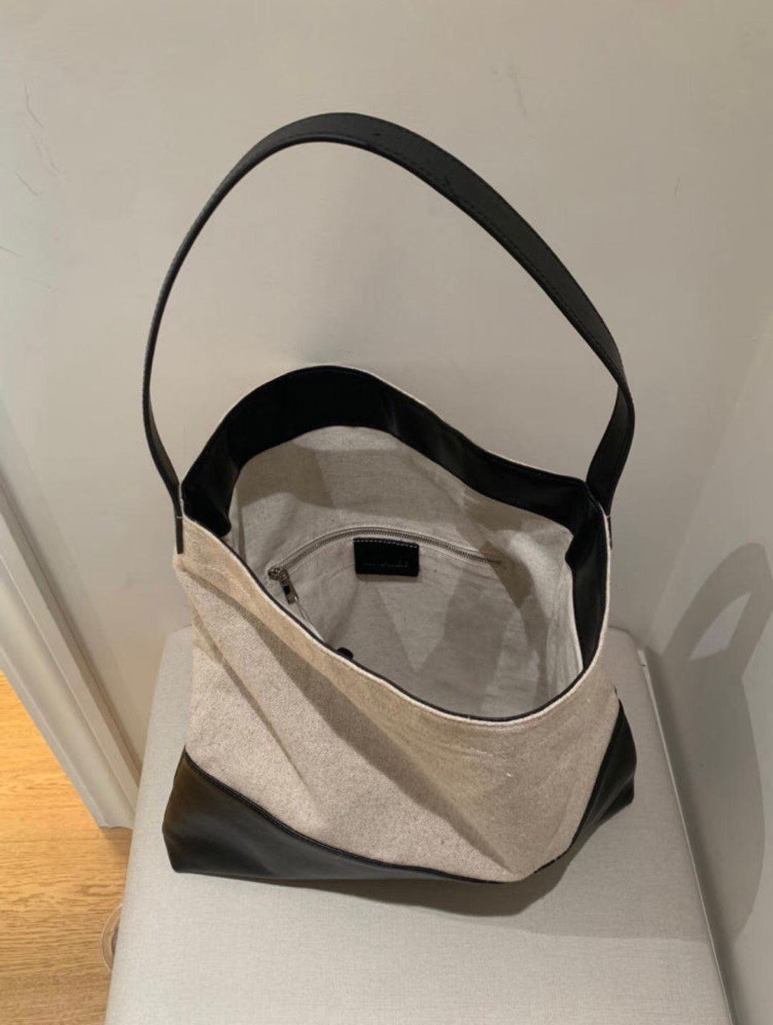 Classy Daily Leather Canvas Bag (18-20Jul 超抵價$798, 之後批發價$868)