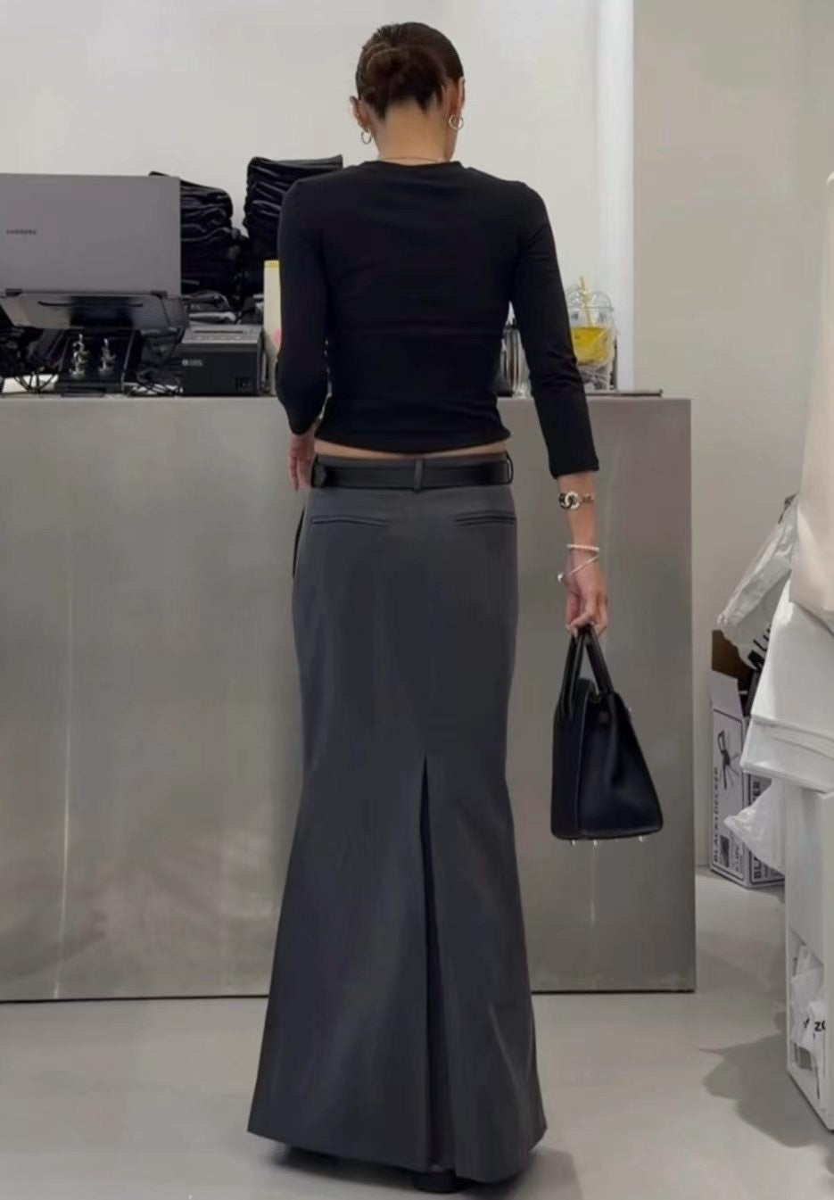 Drape Fishtail Skirt (24-26Sep超抵價$598, 之後批發價$668)