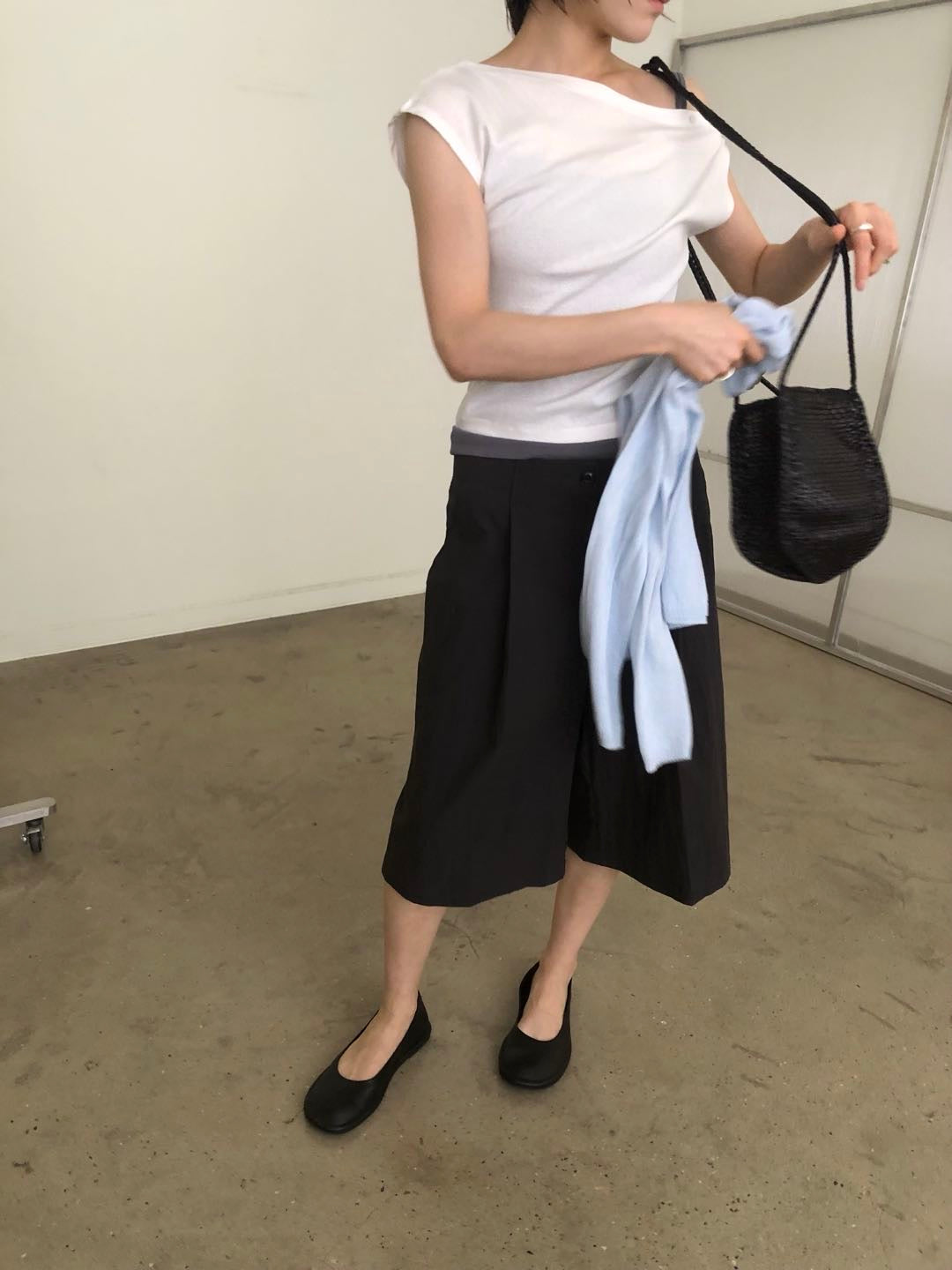 Button Single Shoulder Top (18-20Jul 超抵價$298, 之後批發價$328)