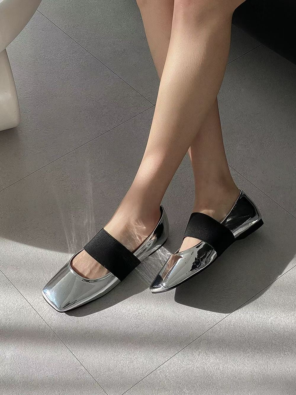 Thick Band Square Head Flat (28-30May 超抵價 $428, 批發價$468)