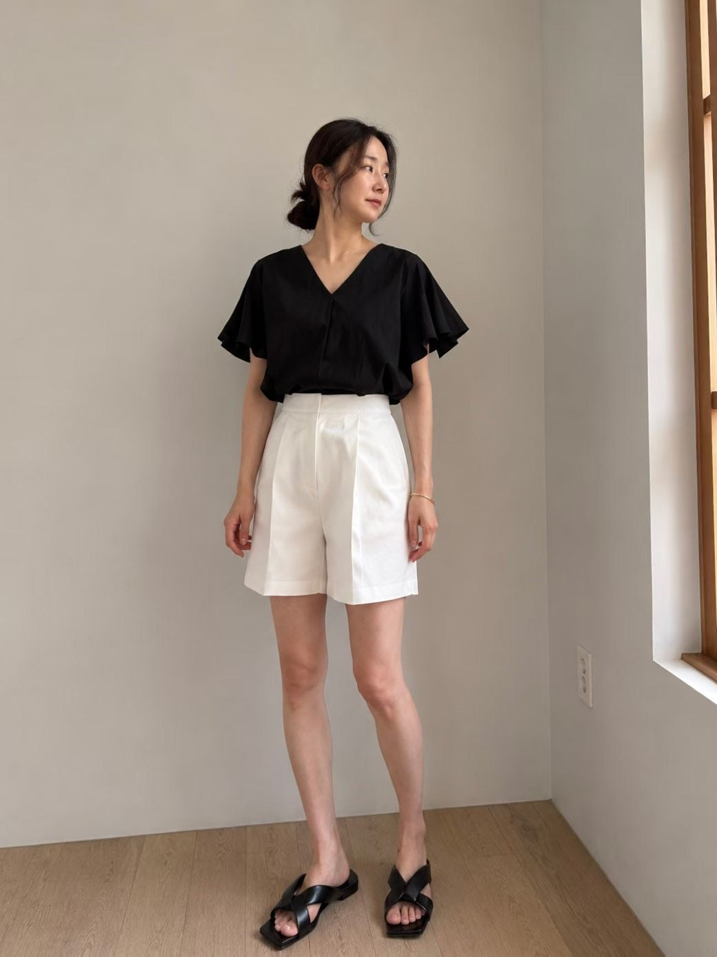 Flying Sleeve Blouse (18-20Jul 超抵價$398, 之後批發價$468)
