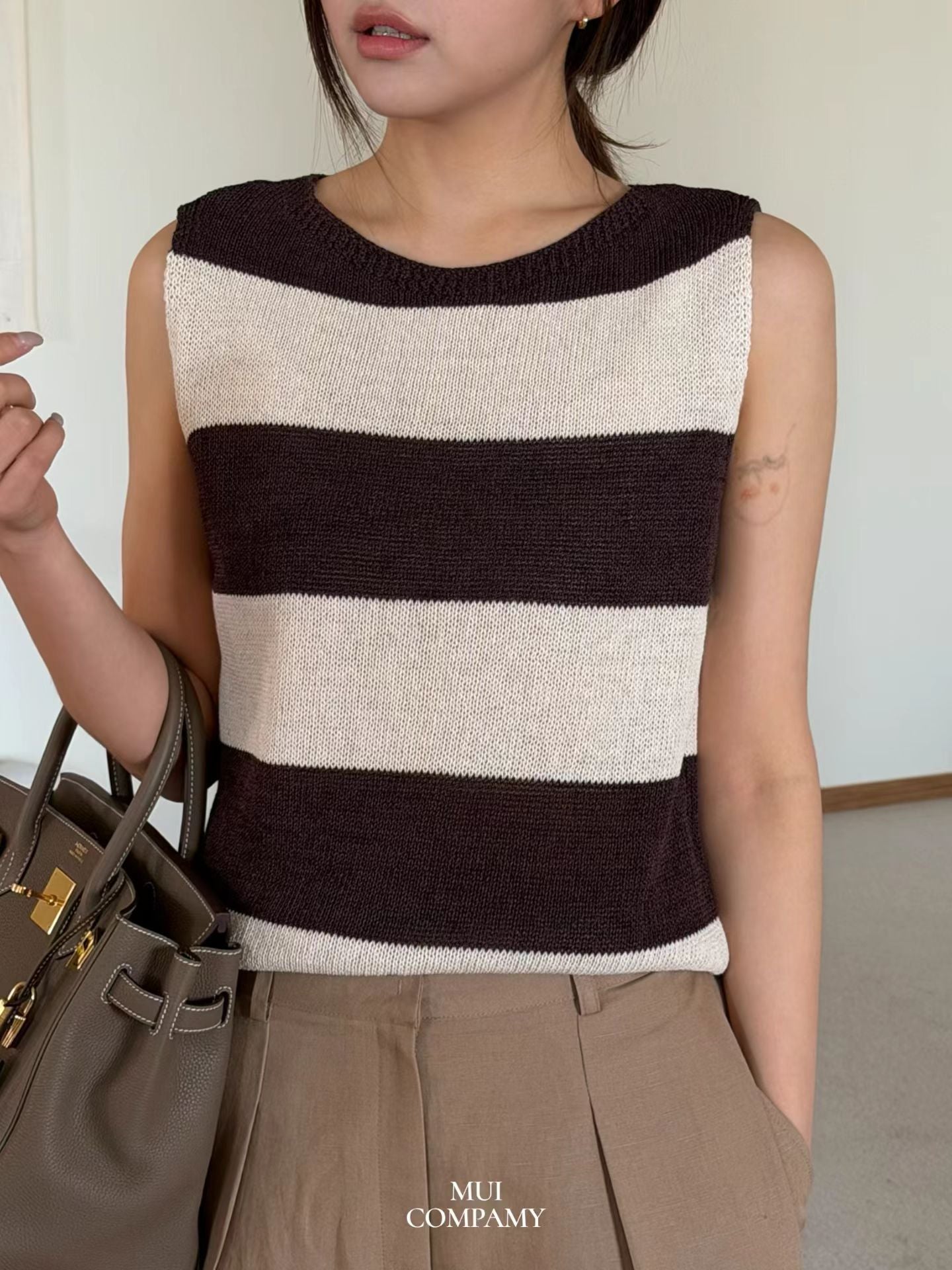 French Style Thick Stripe Knit Vest (30Apr-2May $398, 之後批發價$468）