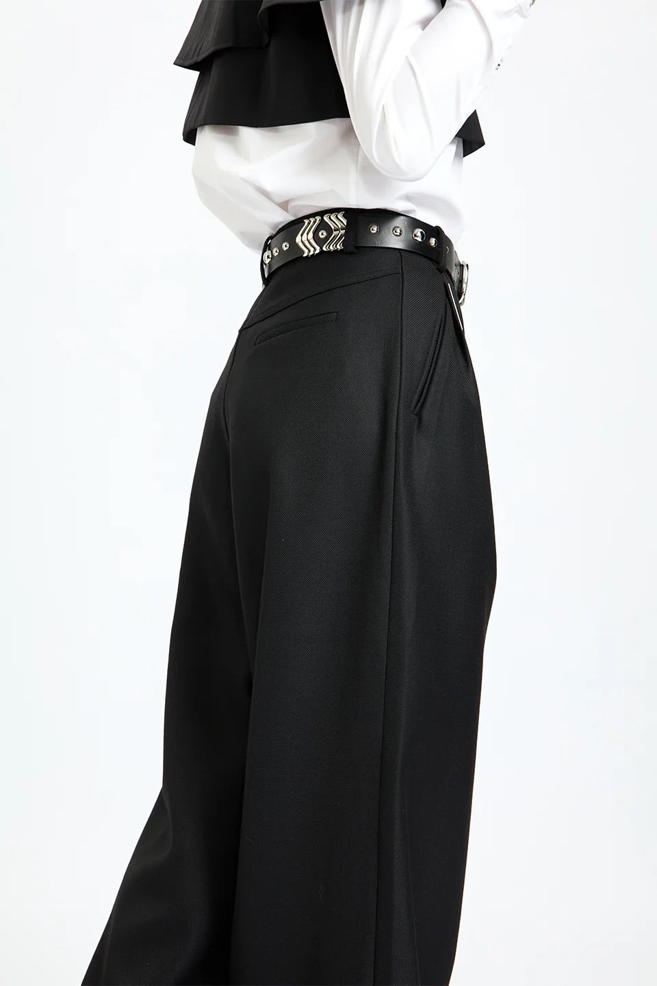 Timeless Pleated Wool Pants