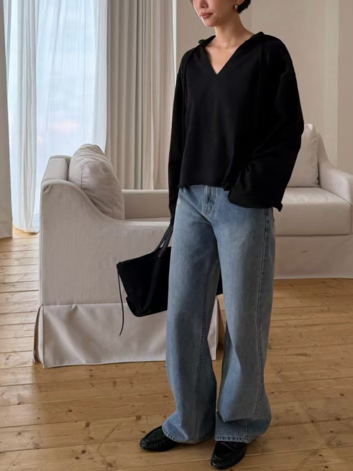 V Neck Boxy Hoodies