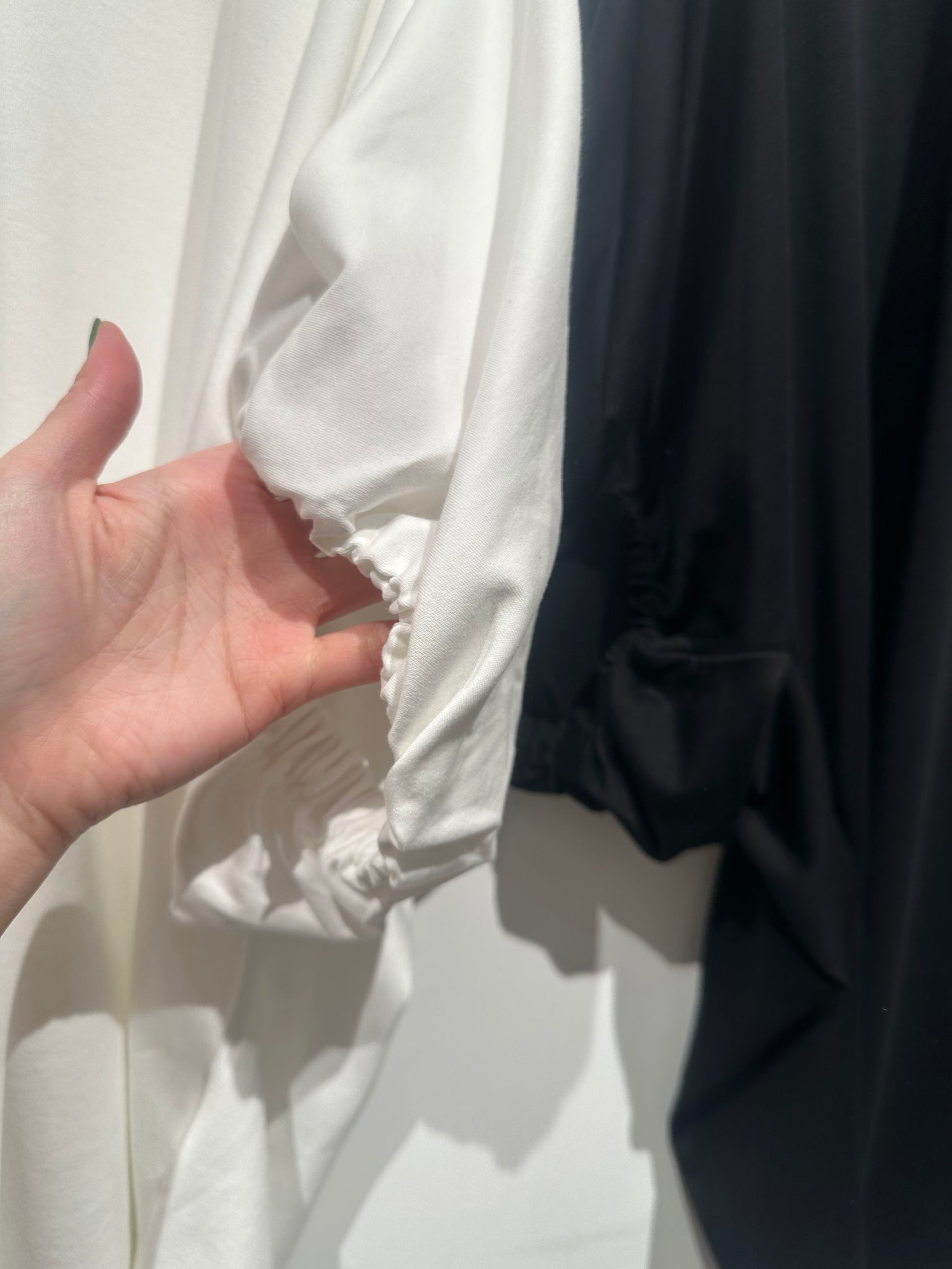 Elastic Band Sleeve Top