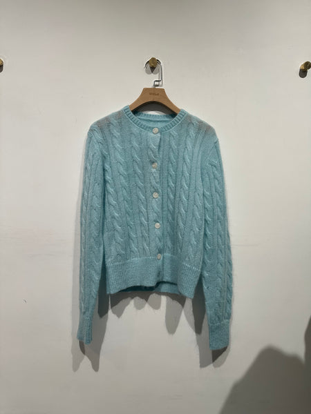 Fluffy Spring Cable Knit Cardigan (15-18Jan $398, 之後批發價$468）