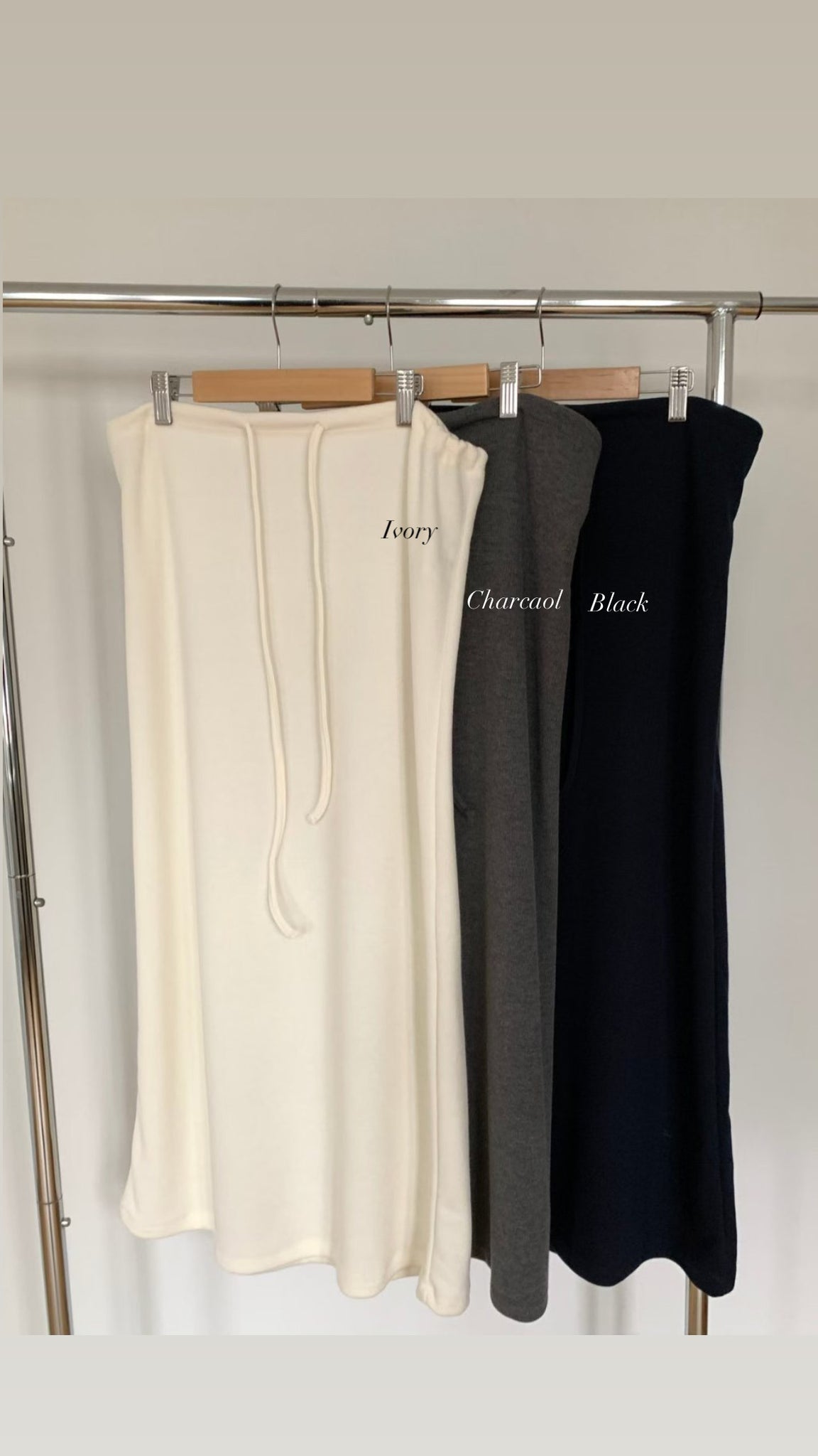 Essential Long Skirt (3-5Mar $298, 之後批發價$368）