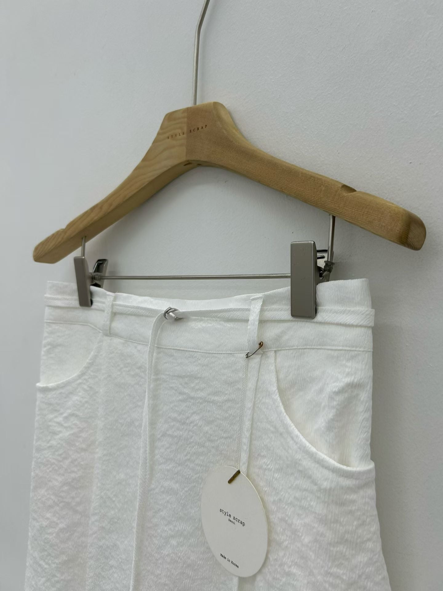 Cool Fabric Skirt (18-20Jun 超抵價$368, 之後批發價$398)