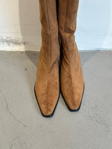 Essential Soft Suede Long Boots (14-17Oct超抵價$498, 之後批發價$598)