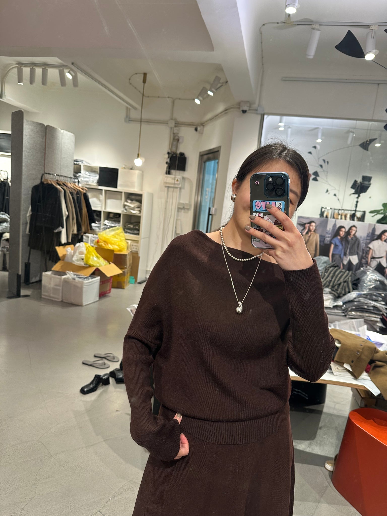 Must Buy Deluxe Single Off Shoulder Set