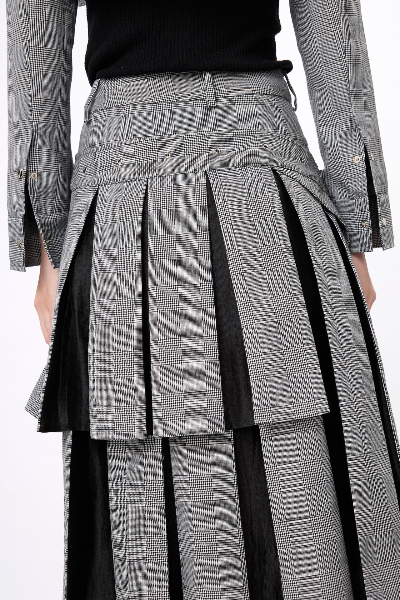 Asymmetric 2-Layers Plaid Pleated Skirt