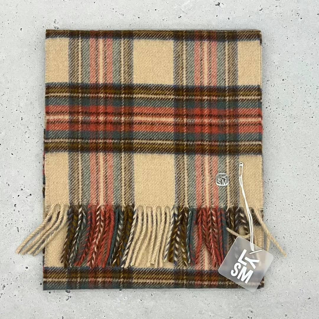 Check Moon Wool Scarf