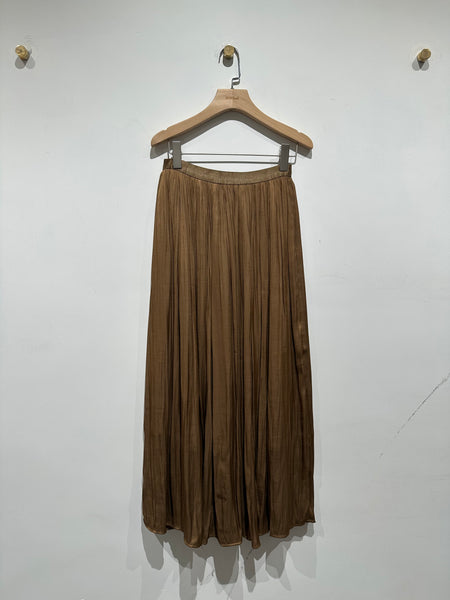 Essential Drape Flare Skirt