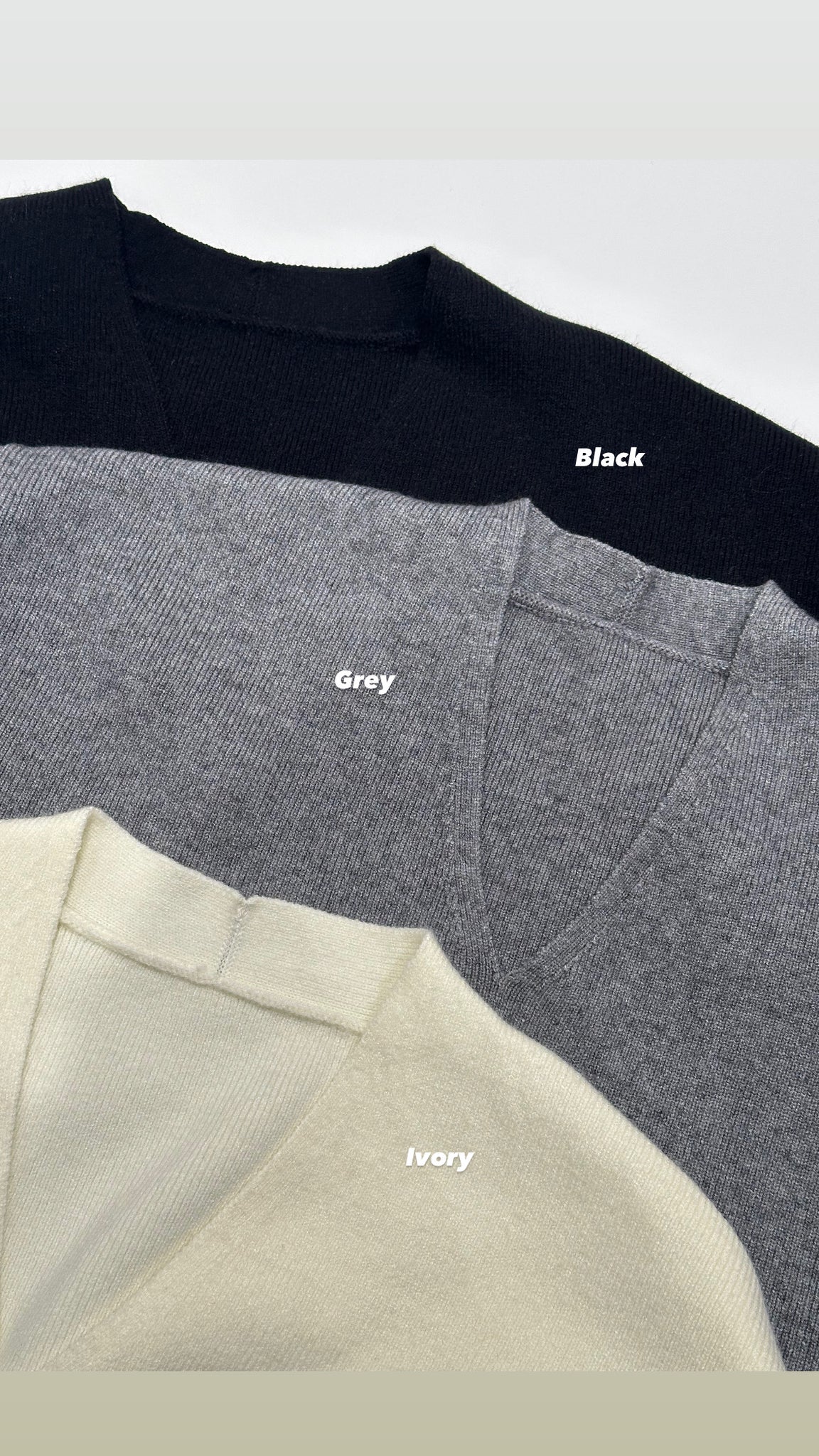 Essential Oversize V Neck Knit Top (15-18Jan $368, 之後批發價$468）