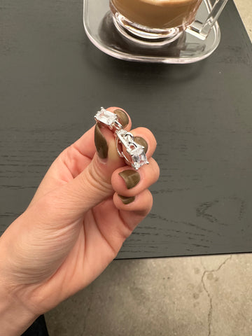 E7 (25-27Nov $368, 之後批發價$398）