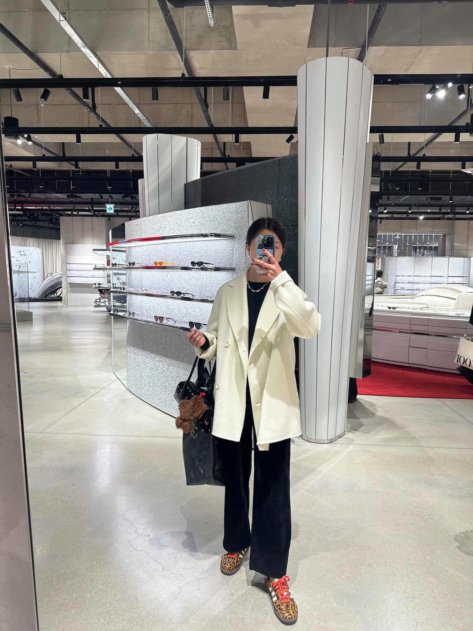 Handmade Super Light Wool Coat  (加購$798）