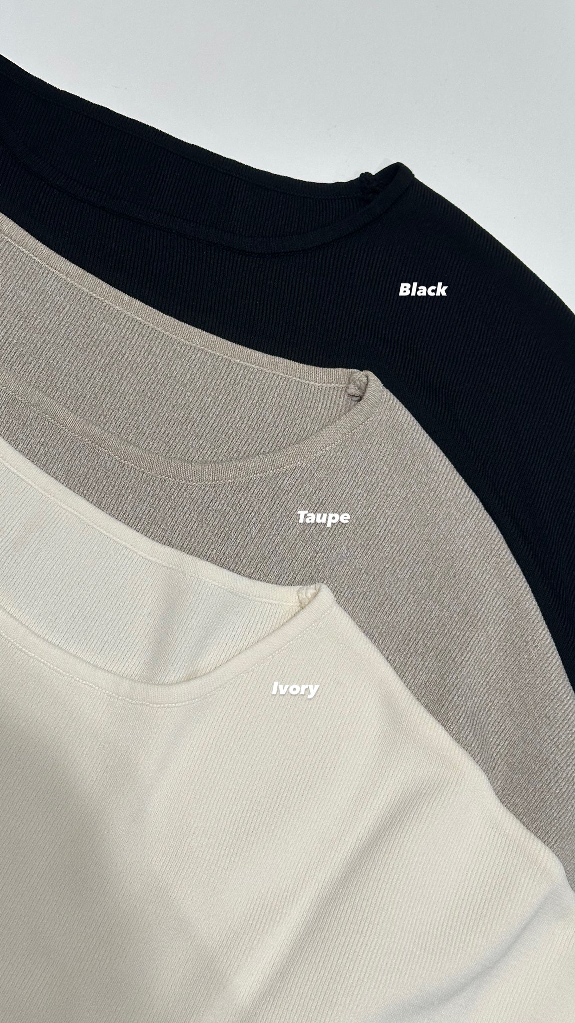Boat Collar Side Button Up Knit Top  (2-5Jul 超抵價$268, 之後批發價$368)