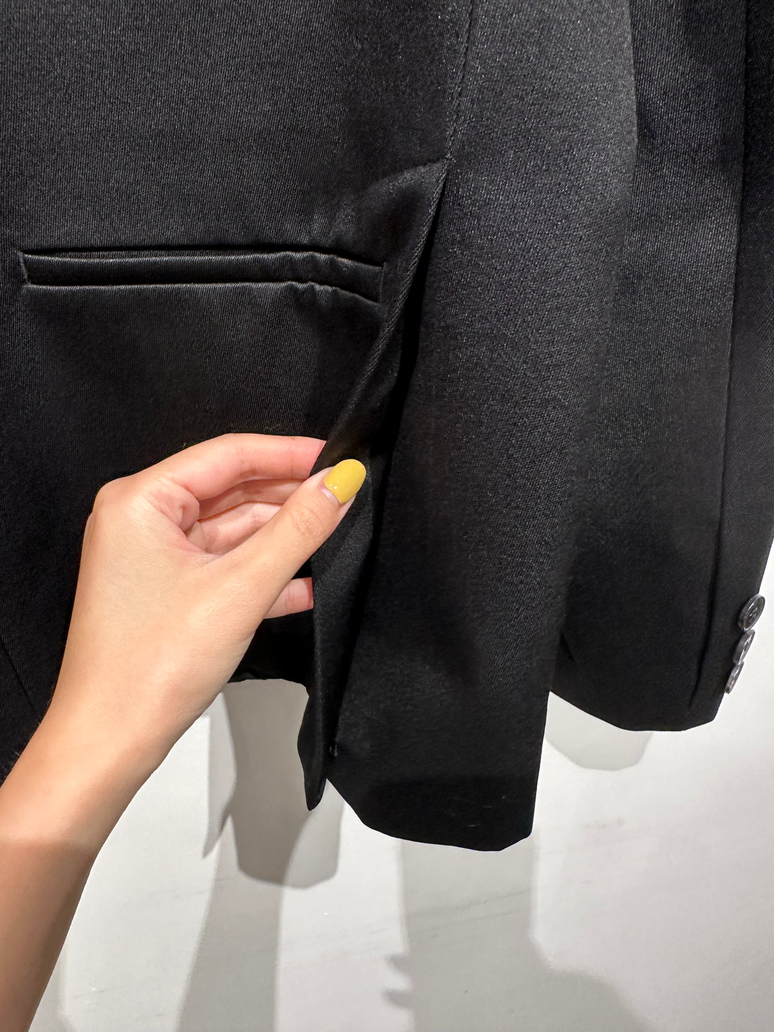 Premium Side Slit Blazer (2-4Sep 超抵價$598, 之後批發價$898)